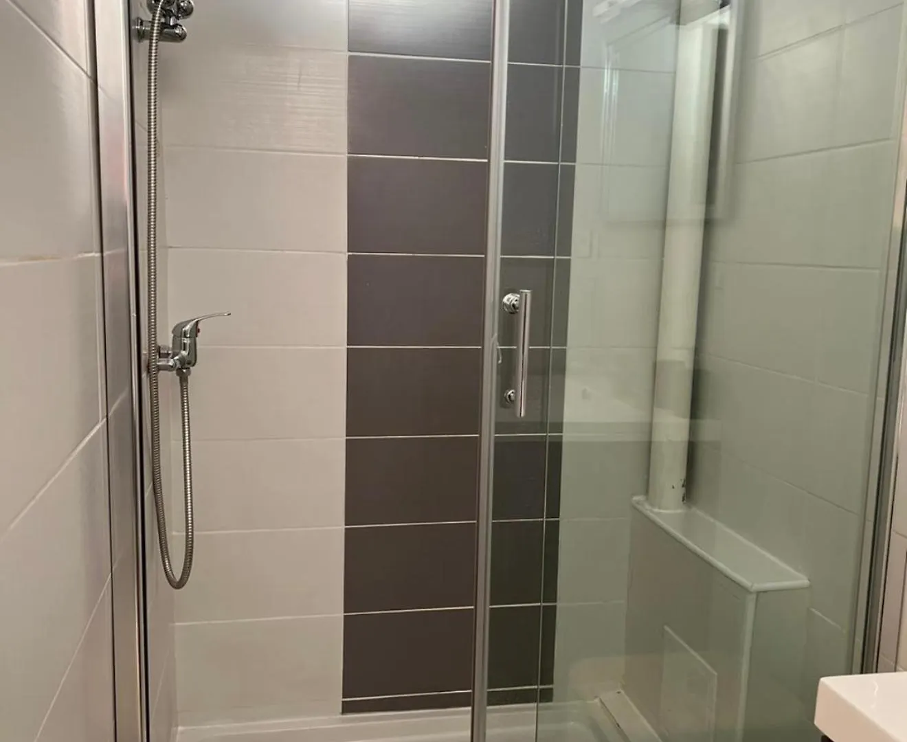 Studio Equipe - Metro Canal Du Midi 5 Min - Parking Prive - Free Checkin Toulouse